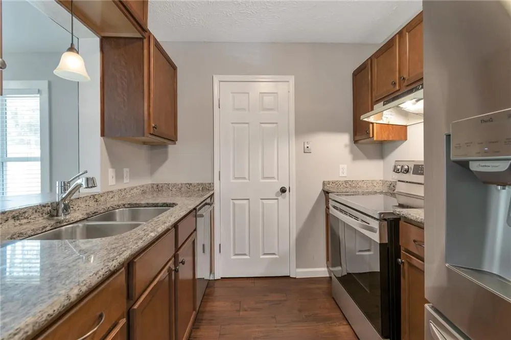 3245 Marine Road Cumming, GA 30041