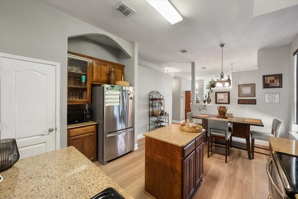 8249 Winter Falls Trail Fort Worth, TX 76053