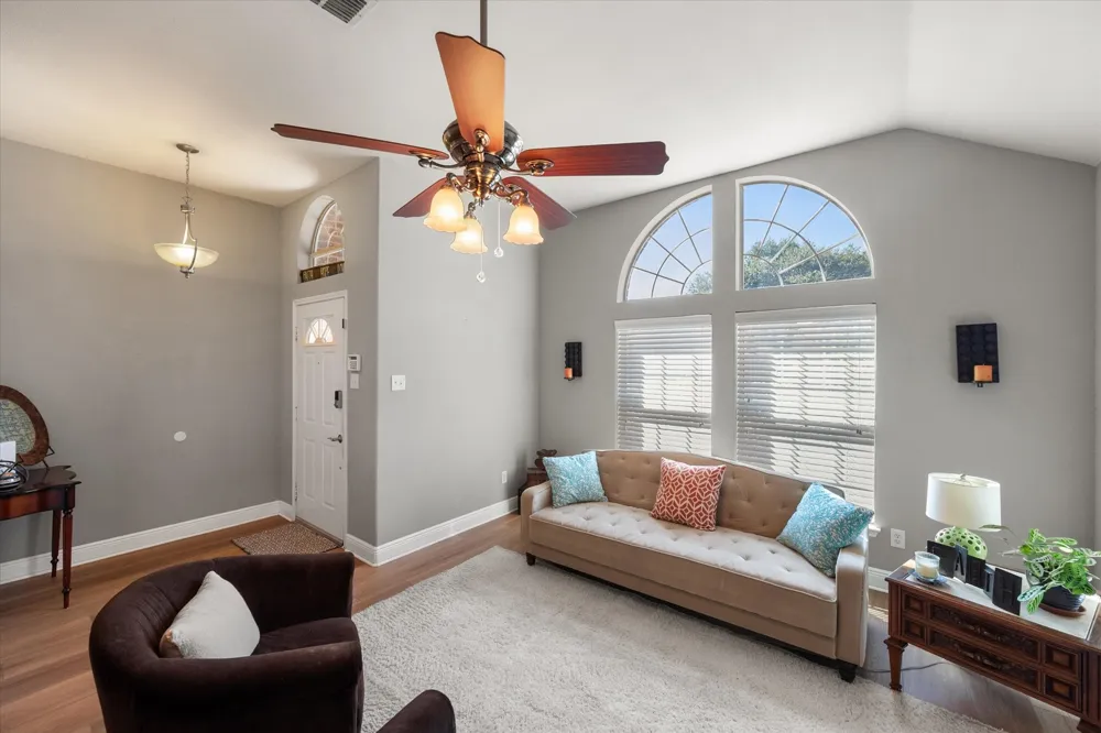 8249 Winter Falls Trail Fort Worth, TX 76053
