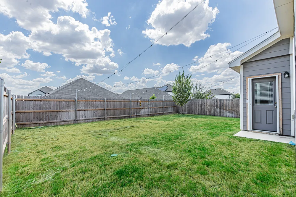 2421 Dahlia Drive Fort Worth, TX 76123