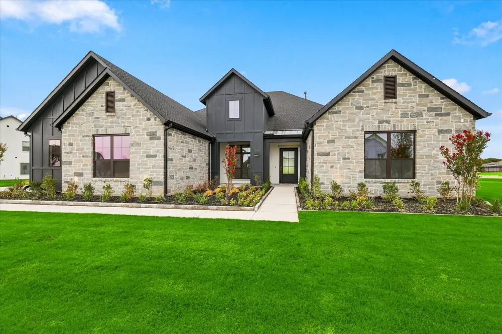 1303 Live Oak Lane Oak Point, TX 75068