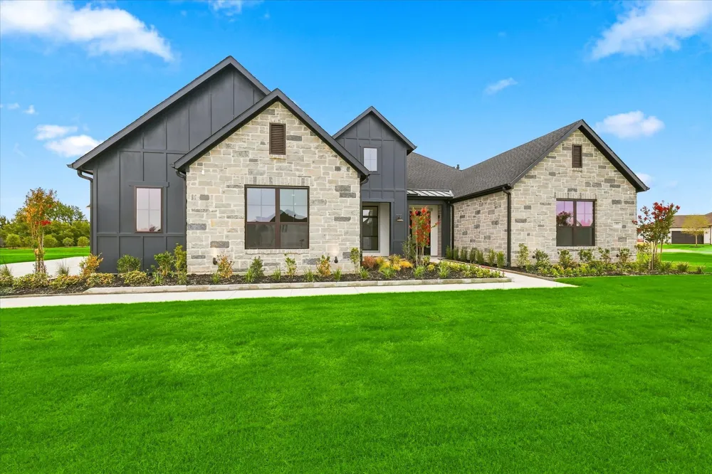 1303 Live Oak Lane Oak Point, TX 75068