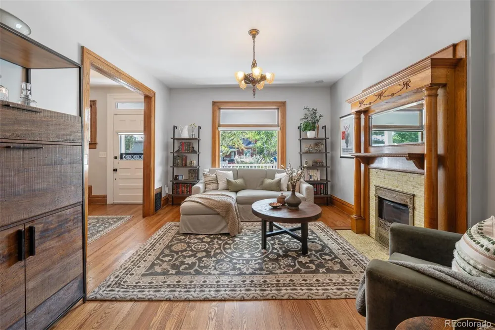 349 S Grant Street Denver, CO 80209