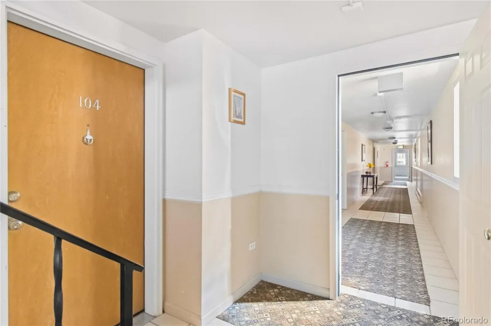 909 S Pearl Street #104 Denver, CO 80209