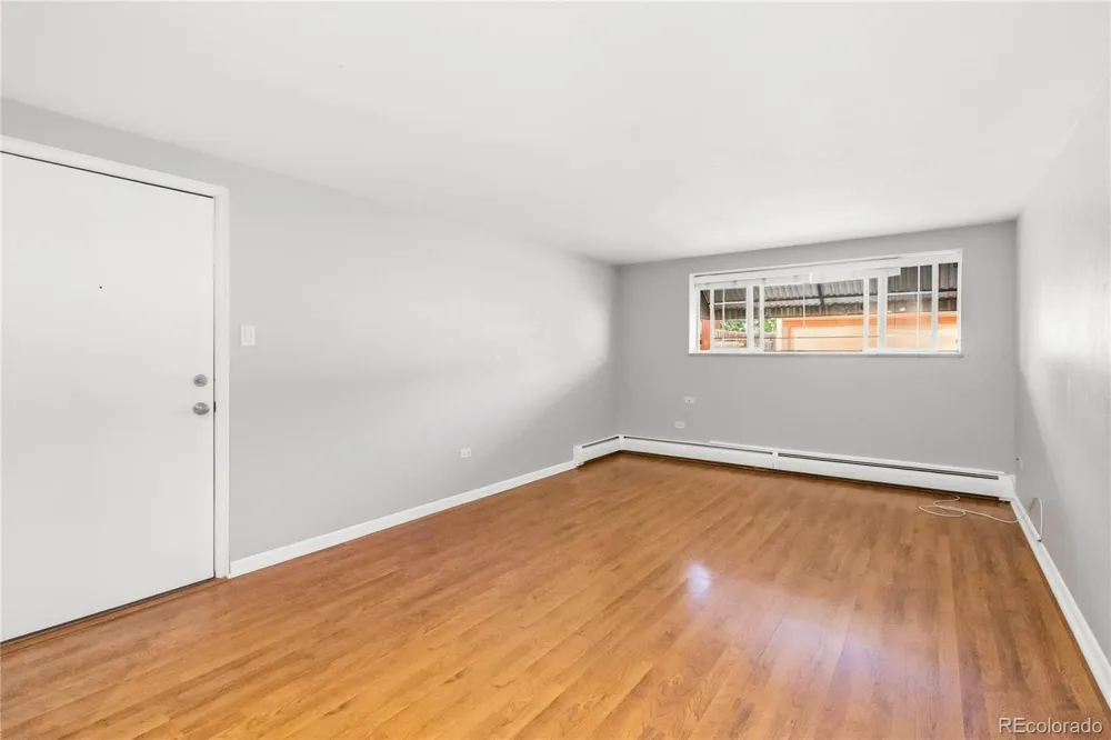 909 S Pearl Street #104 Denver, CO 80209