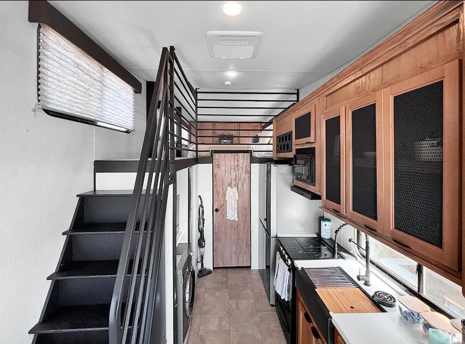 2152 Olympic Way Daly City, CA 94015