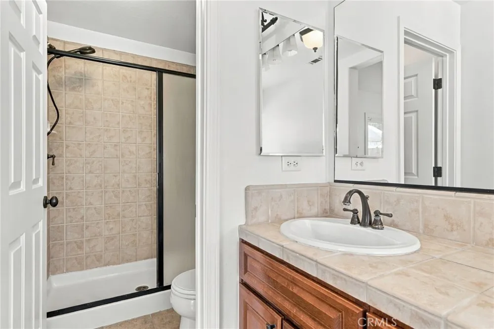 5116 Silver Clover Bakersfield, CA 93313