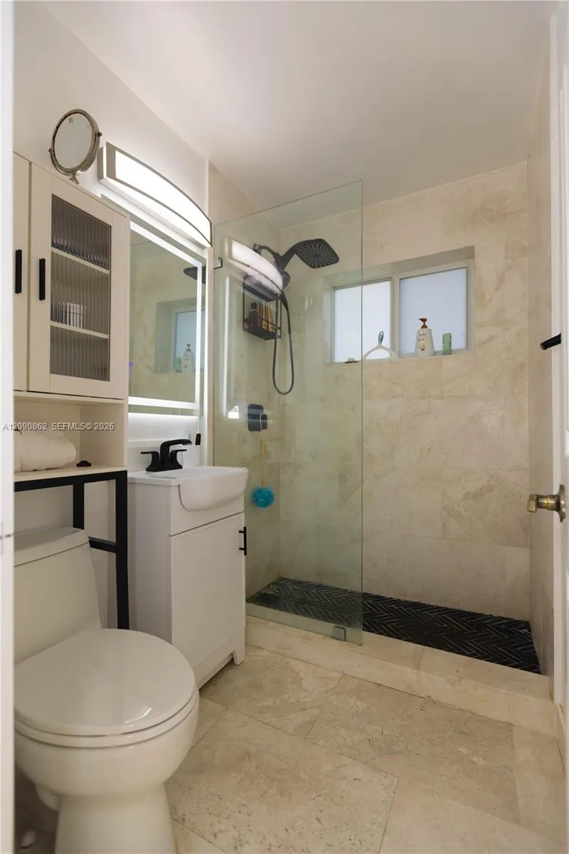 4301 SW 85th Ave Miami, FL 33155