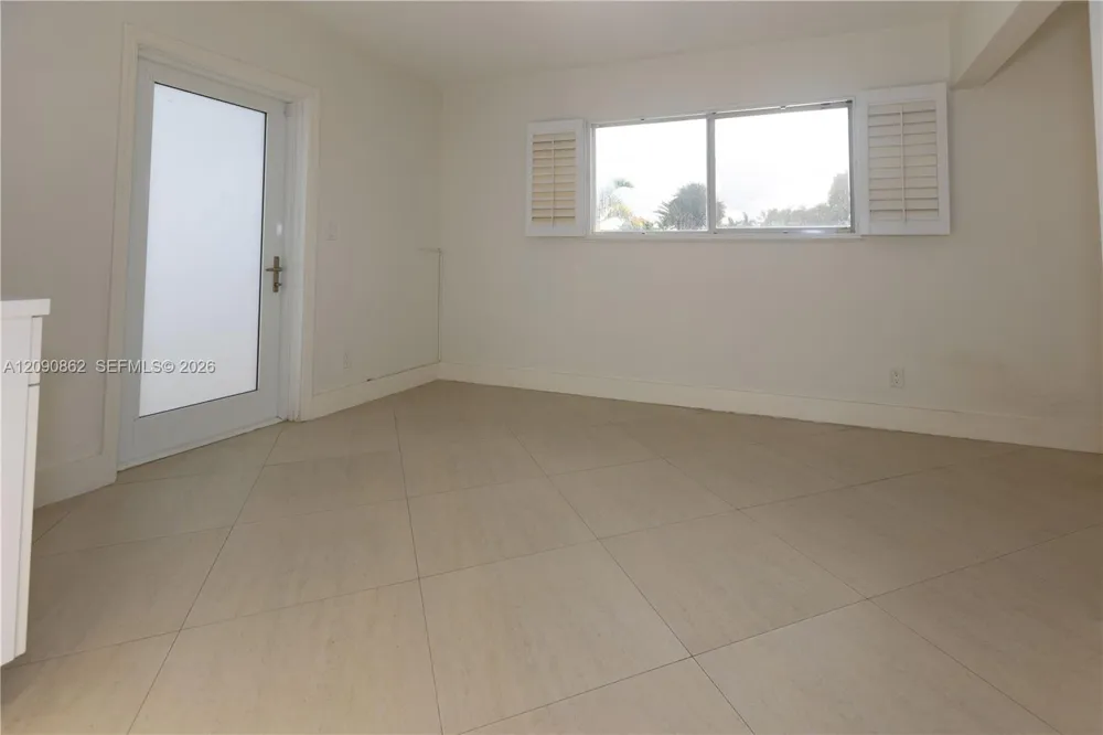 4301 SW 85th Ave Miami, FL 33155