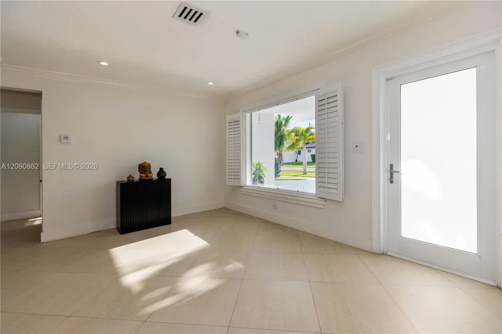 4301 SW 85th Ave Miami, FL 33155