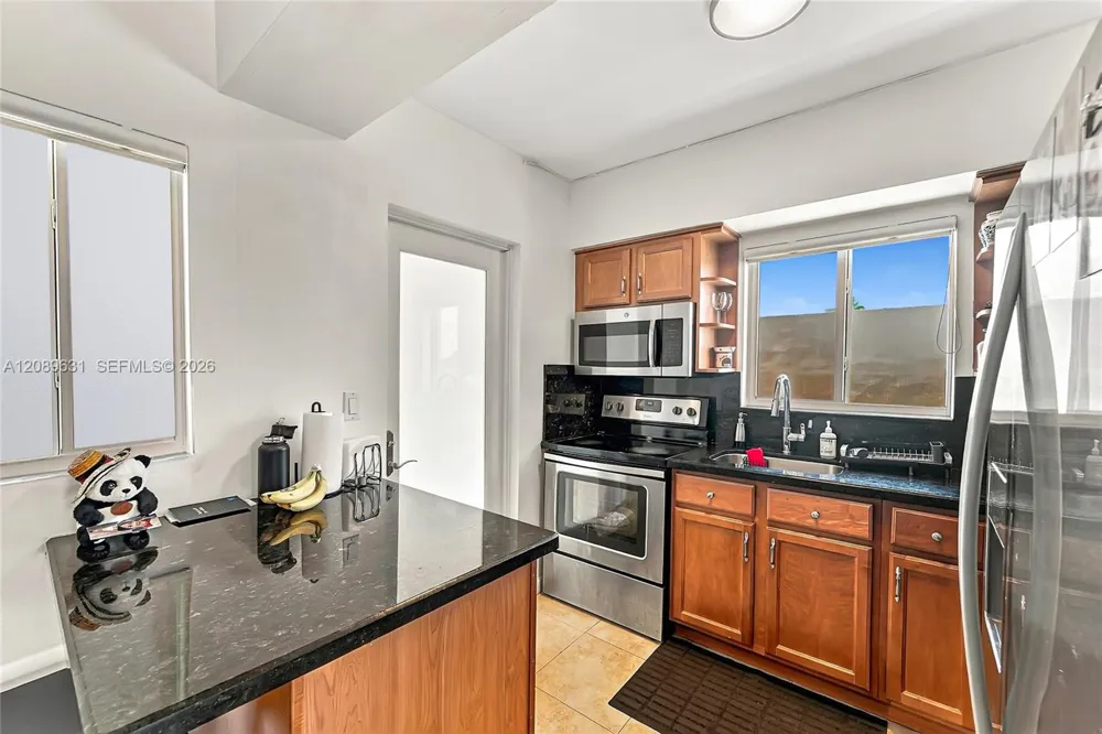 1420 Pennsylvania Ave #403 Miami Beach, FL 33139