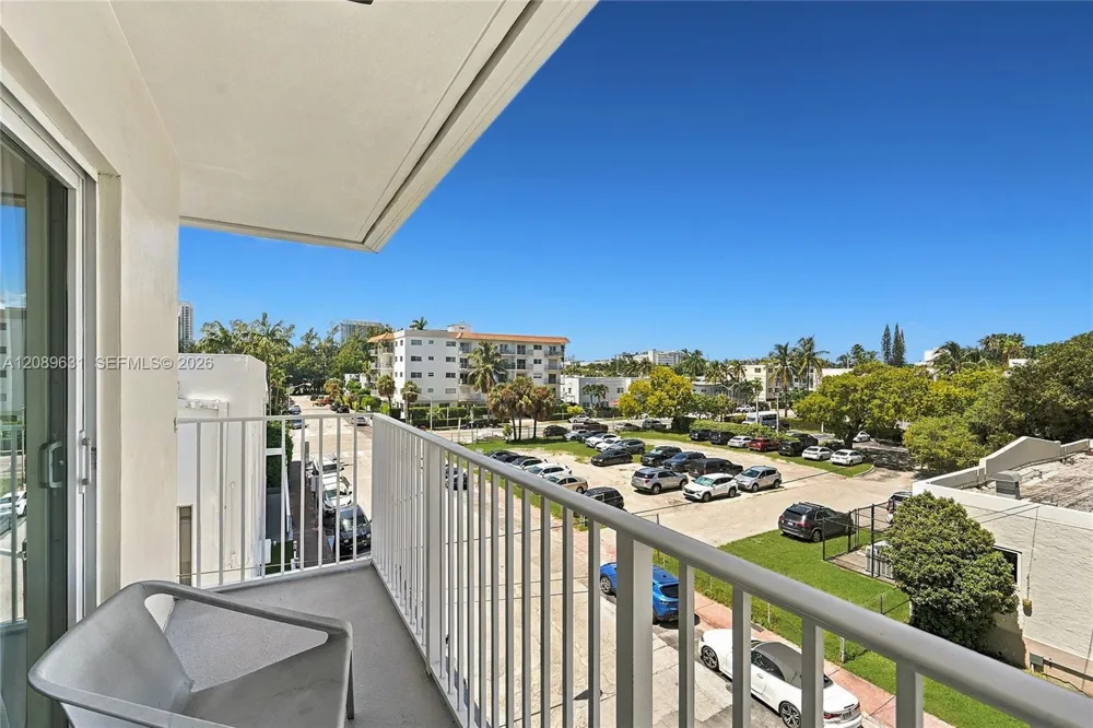 1420 Pennsylvania Ave #403 Miami Beach, FL 33139