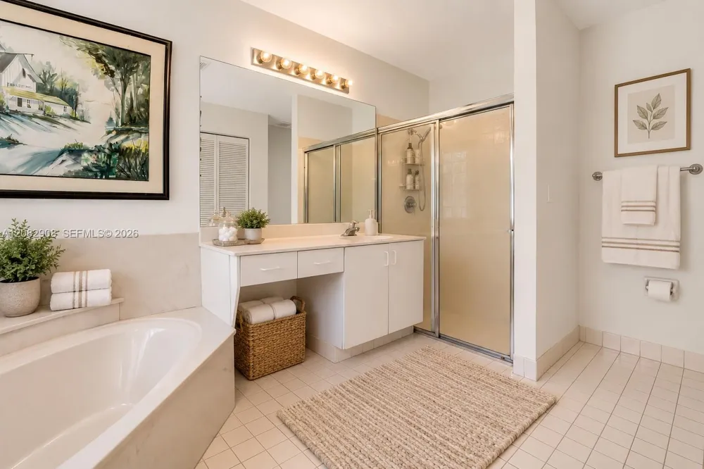 354 SW 183rd Way Pembroke Pines, FL 33029