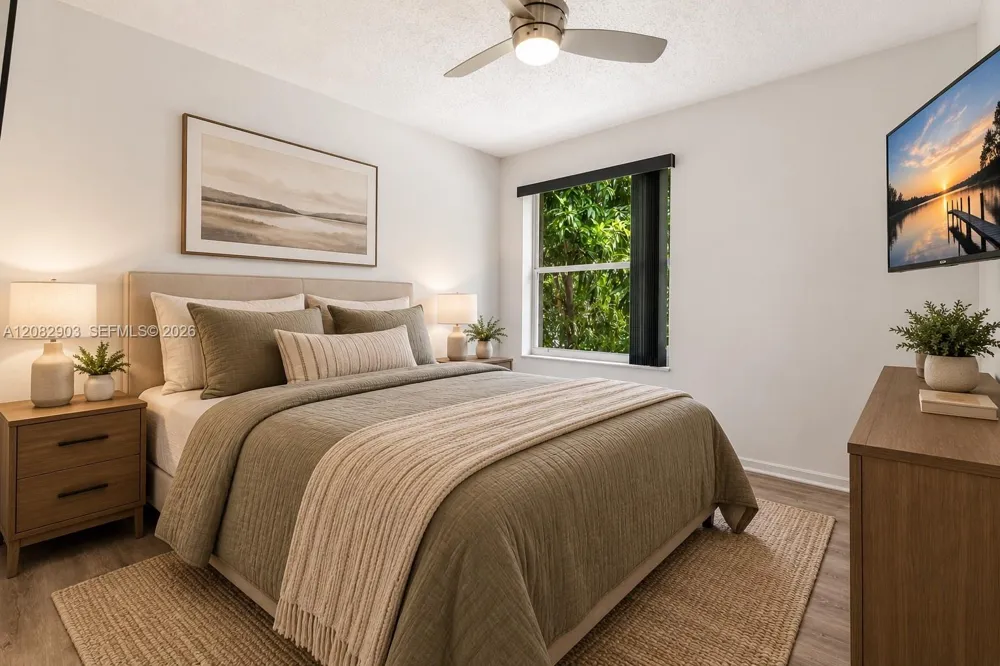 354 SW 183rd Way Pembroke Pines, FL 33029