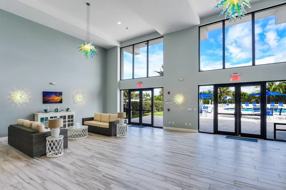 145 Ocean Avenue #303 Palm Beach Shores, FL 33404