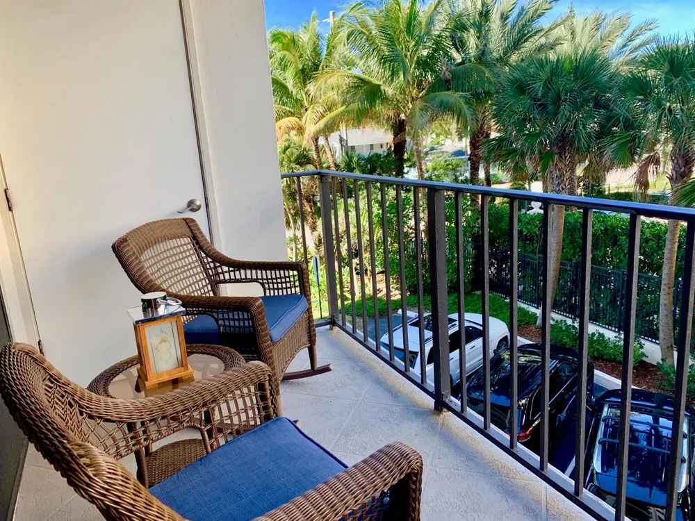 145 Ocean Avenue #303 Palm Beach Shores, FL 33404