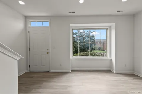 3094 CAMDEN DRIVE