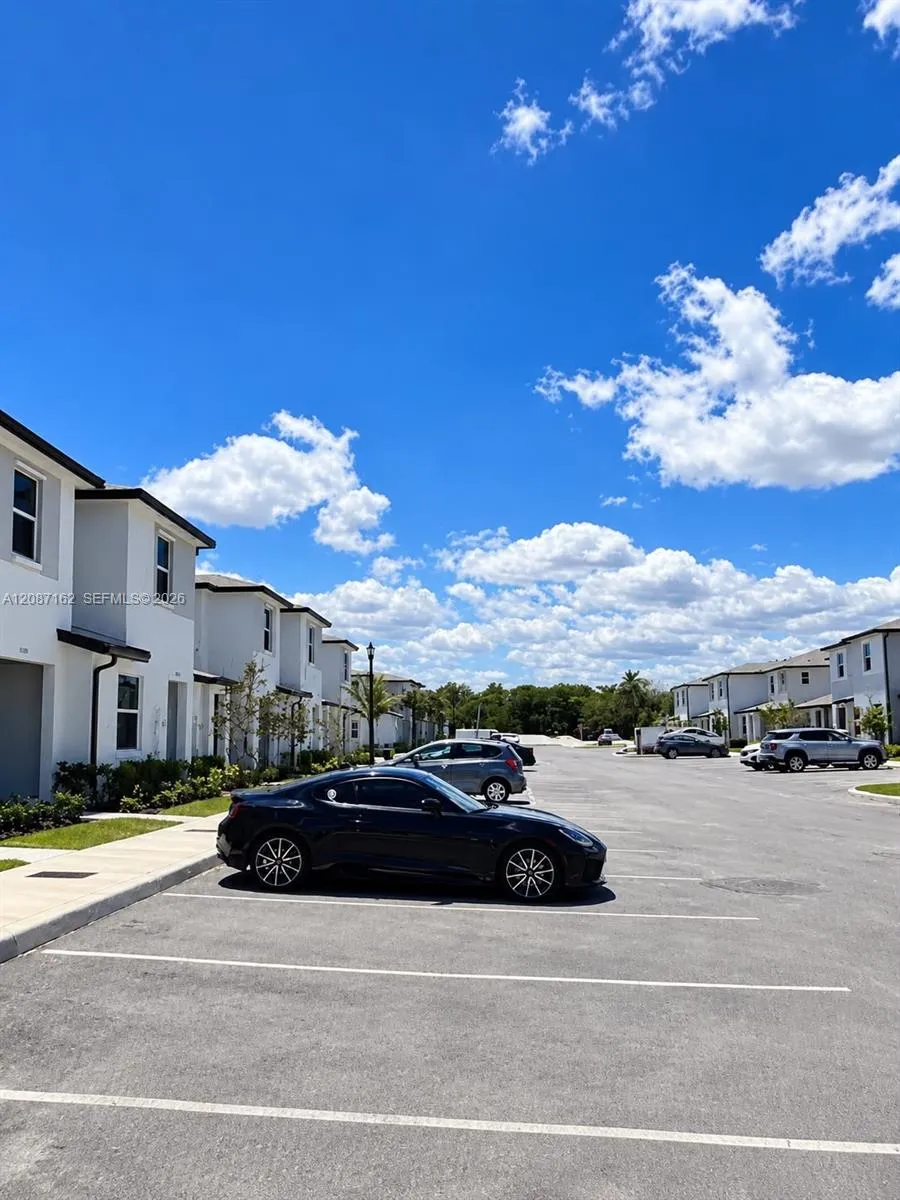 17884 SW 358th St #17884 Homestead, FL 33034