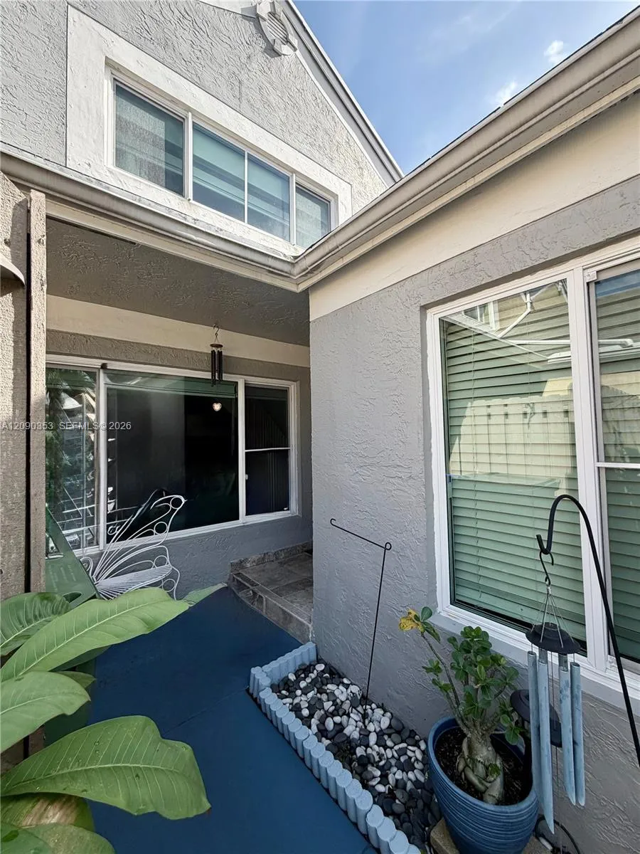 12355 NW 15th St #12355 Pembroke Pines, FL 33026