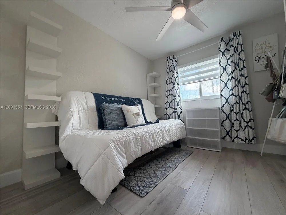 12355 NW 15th St #12355 Pembroke Pines, FL 33026