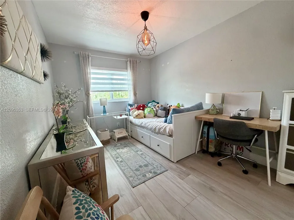 12355 NW 15th St #12355 Pembroke Pines, FL 33026