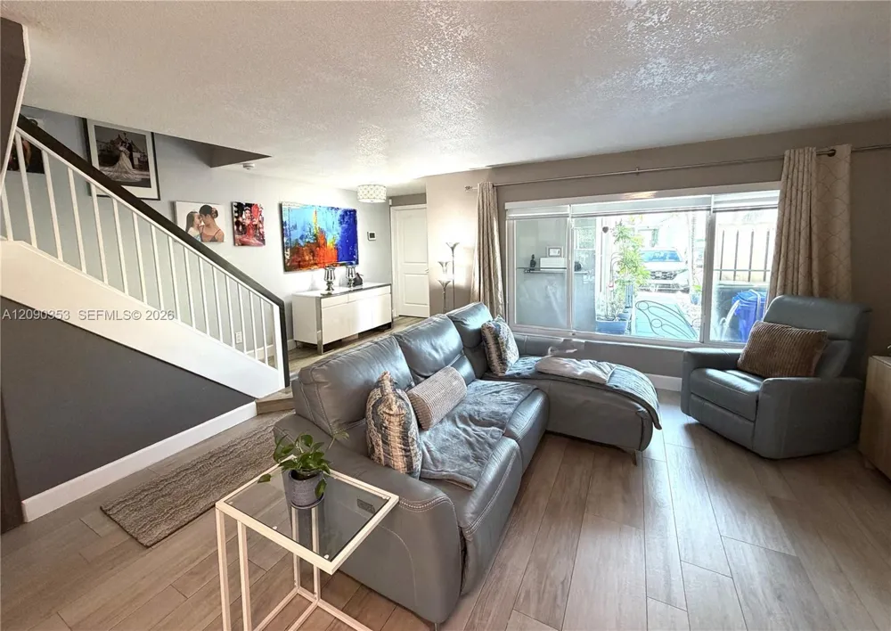 12355 NW 15th St #12355 Pembroke Pines, FL 33026