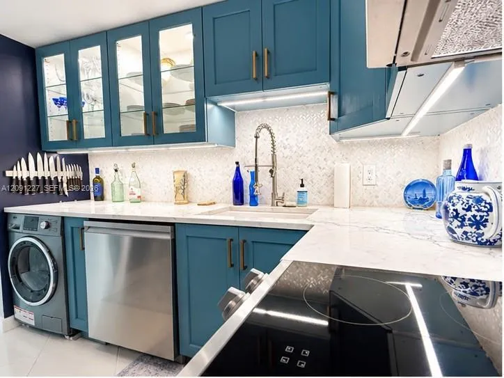 800 West Ave #435 Miami Beach, FL 33139