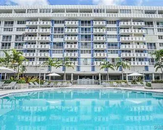 800 West Ave #435 Miami Beach, FL 33139