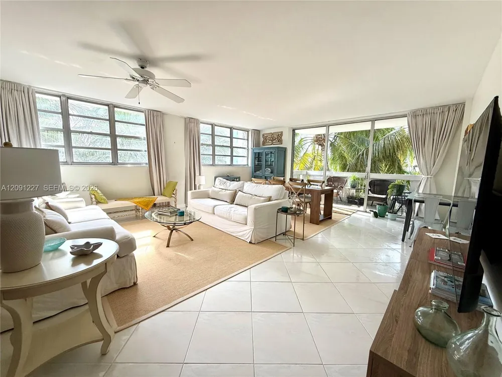 800 West Ave #435 Miami Beach, FL 33139