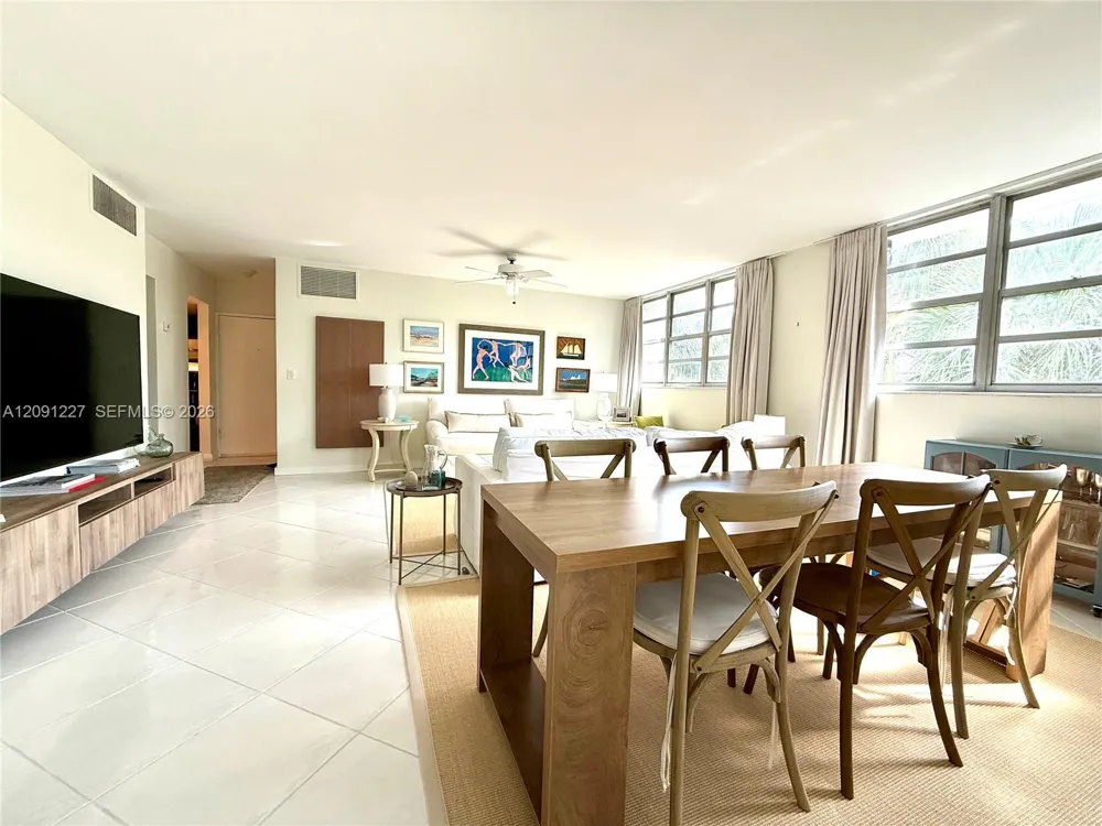 800 West Ave #435 Miami Beach, FL 33139