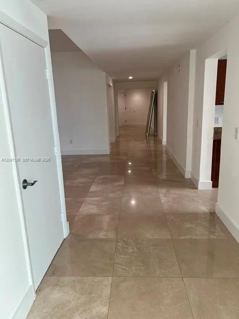 3330 NE 190th St #LPH14 Aventura, FL 33180