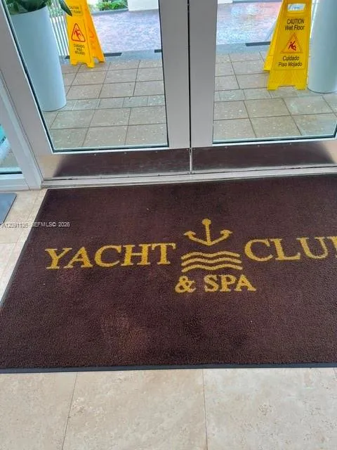 3330 NE 190th St #LPH14 Aventura, FL 33180