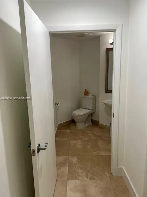 3330 NE 190th St #LPH14 Aventura, FL 33180