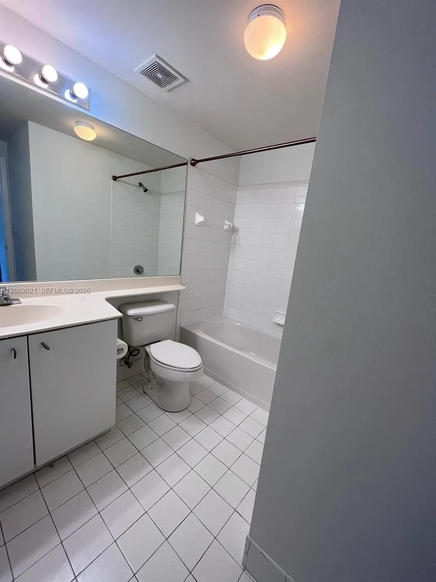 5980 W Sample Rd #301 Coral Springs, FL 33067