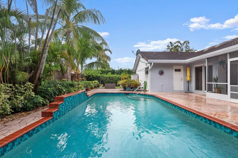 396 REDWOOD LANE Boca Raton, FL 33487