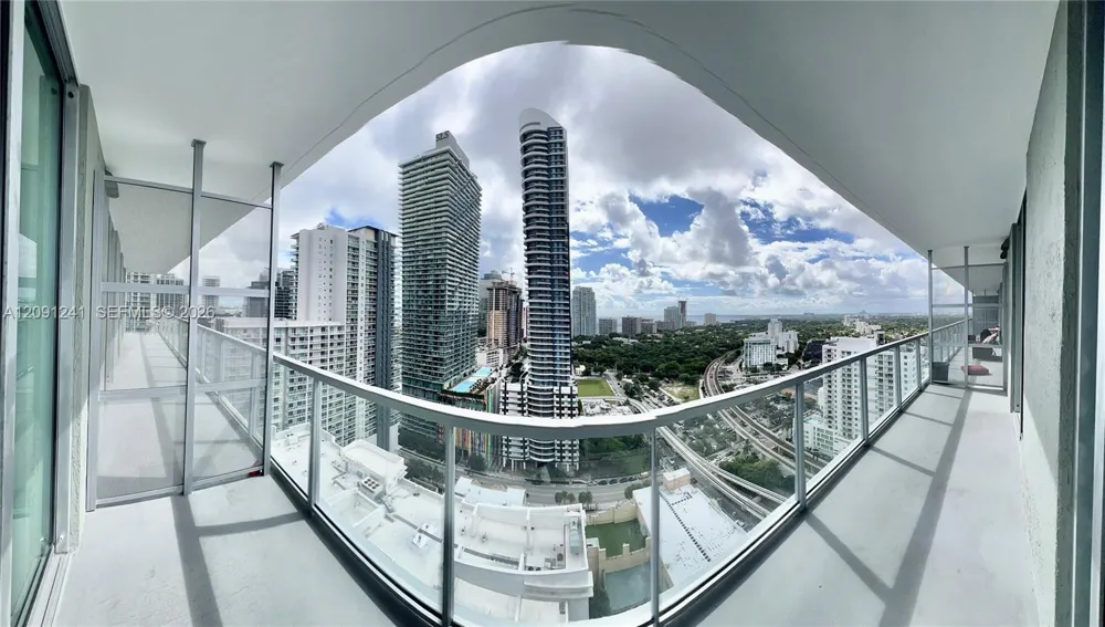 79 SW 12th St #3005 Miami, FL 33130