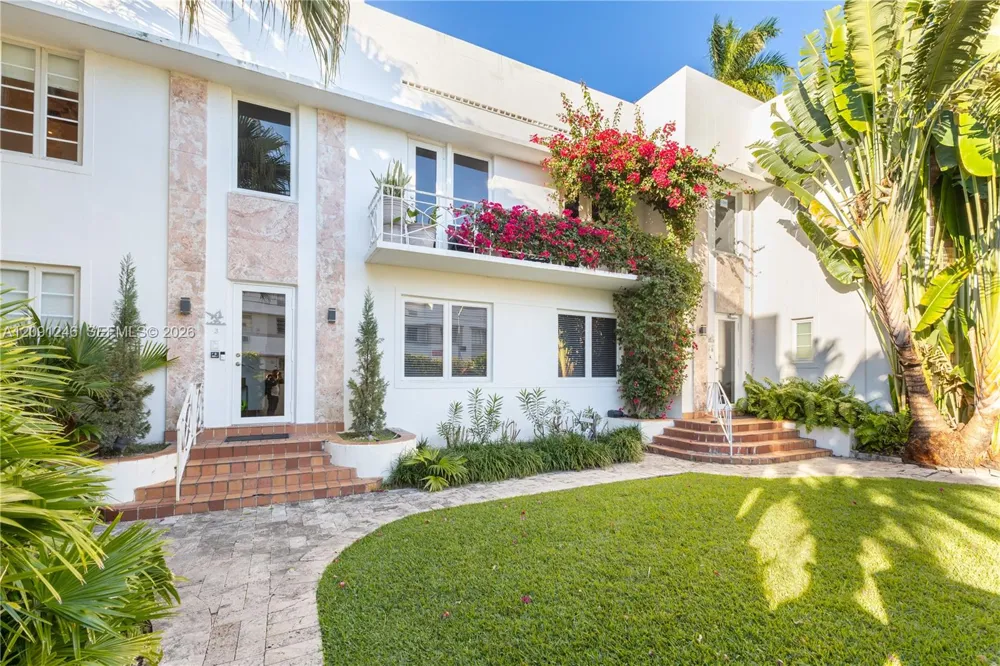 711 14th St #4 Miami Beach, FL 33139