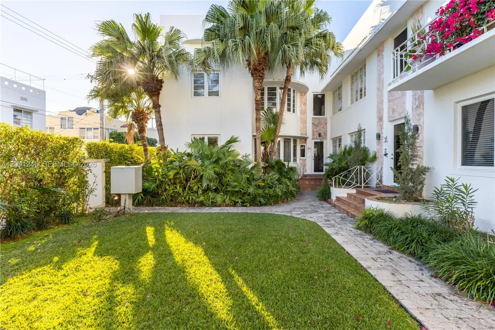 711 14th St #4 Miami Beach, FL 33139