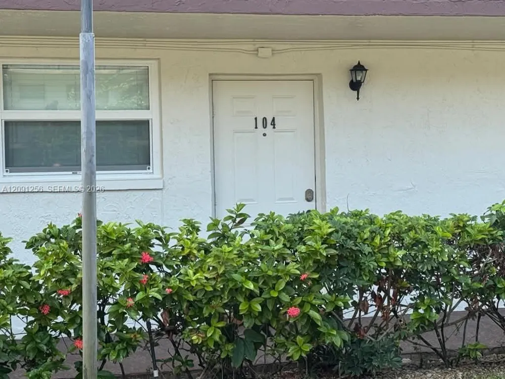 1701 NW 75th Ave #104 Plantation, FL 33313