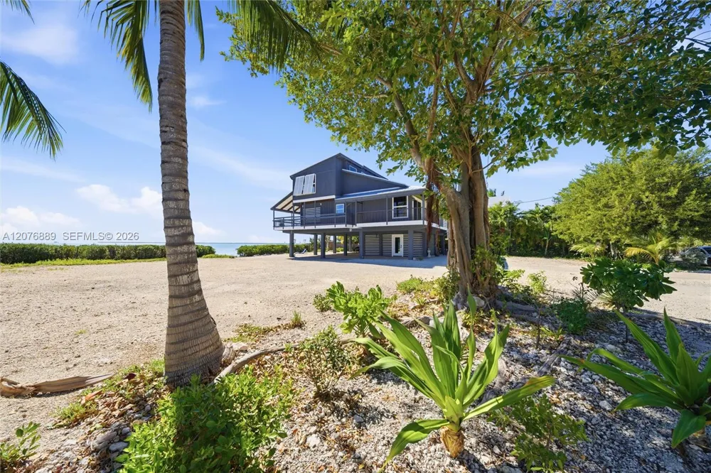 22542 Jolly Roger Lower Keys, FL 33042