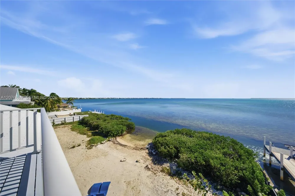 22542 Jolly Roger Lower Keys, FL 33042