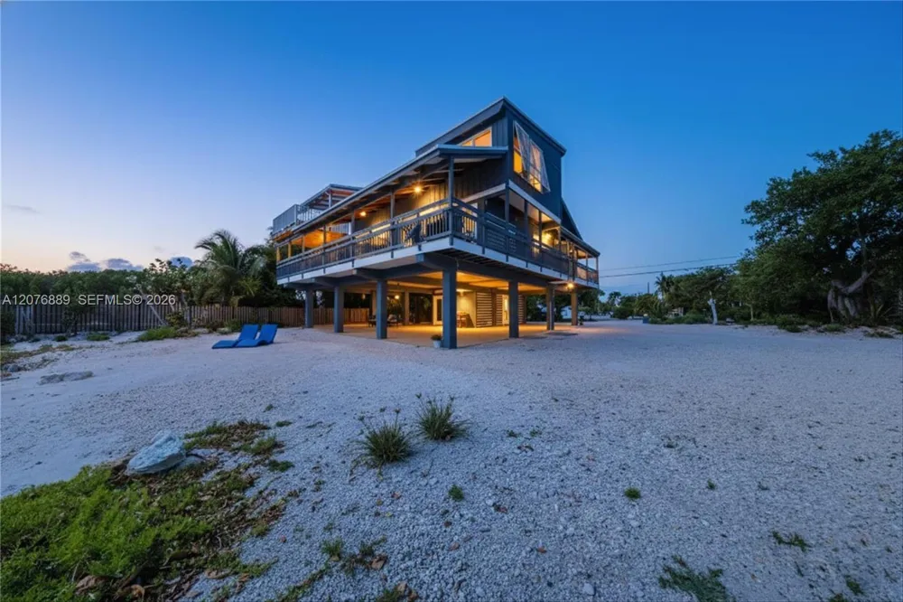 22542 Jolly Roger Lower Keys, FL 33042