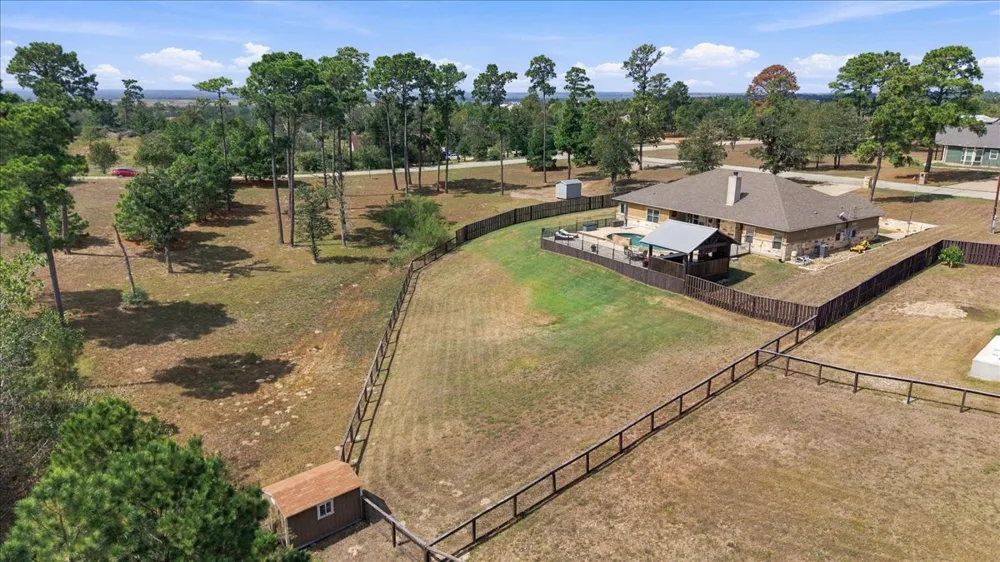 107 E Tanglebriar Court Bastrop, TX 78602