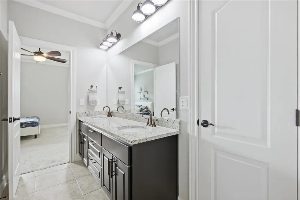 107 E Tanglebriar Court Bastrop, TX 78602