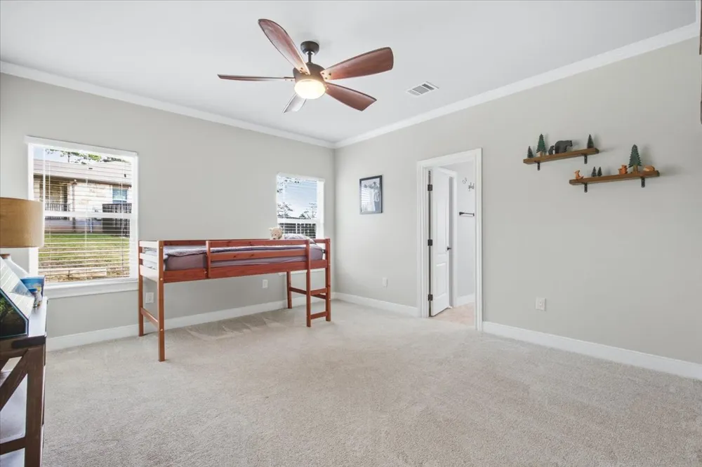 107 E Tanglebriar Court Bastrop, TX 78602