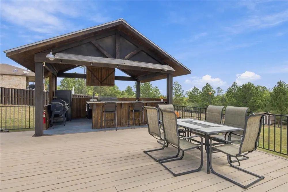 107 E Tanglebriar Court Bastrop, TX 78602