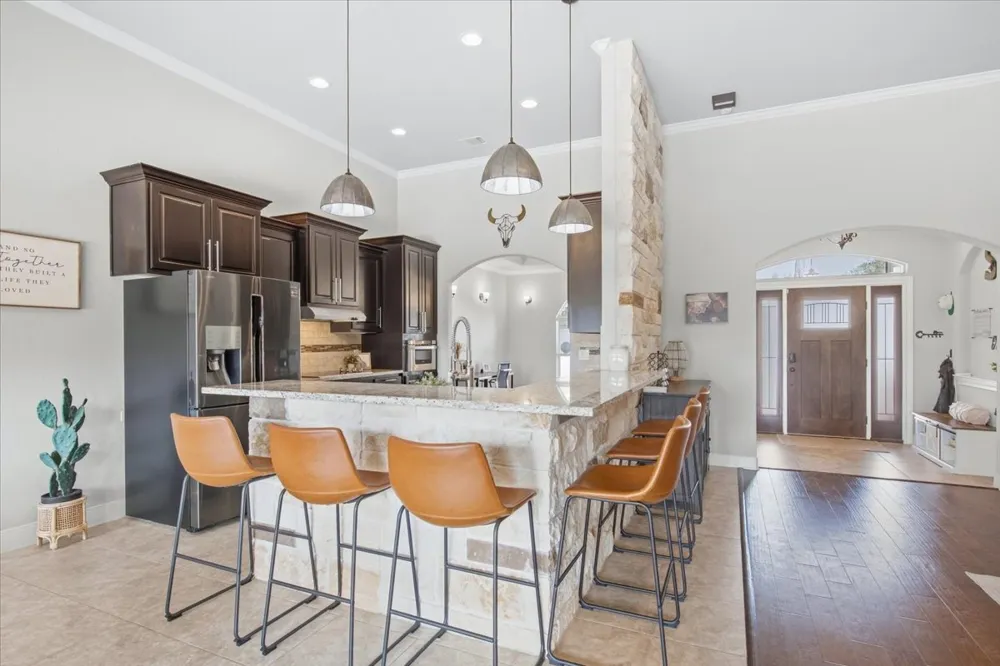 107 E Tanglebriar Court Bastrop, TX 78602