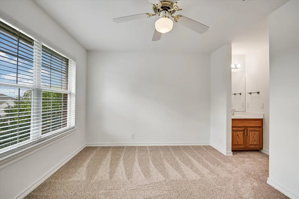 12013 Fortuna Cove Austin, TX 78738