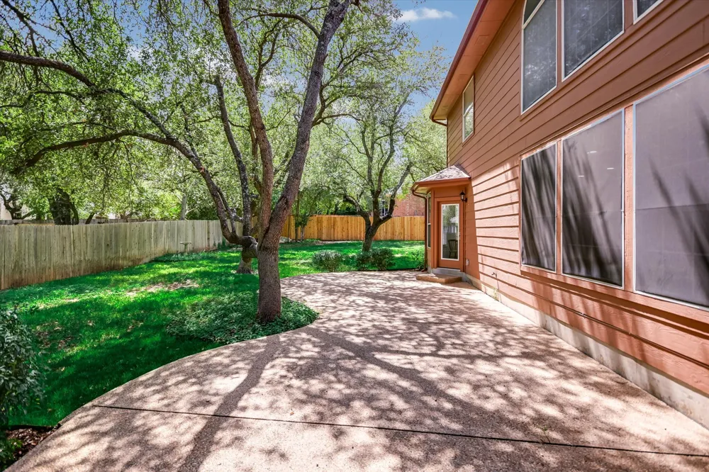 12013 Fortuna Cove Austin, TX 78738