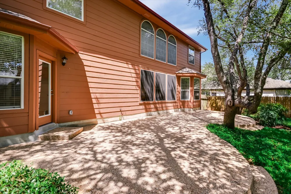 12013 Fortuna Cove Austin, TX 78738